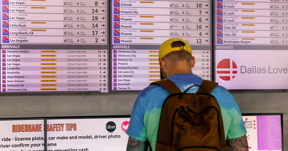 FAA says 'multiple failures' in technology caused DFW, Love Field equipment outage